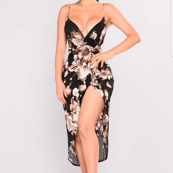 Dress - Picture 1 of 2